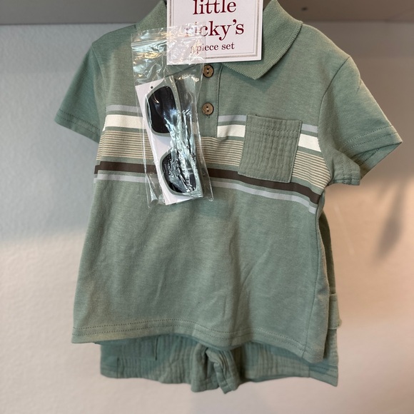 Green 3 piece Polo Shirt Set 24 months - Picture 2 of 6